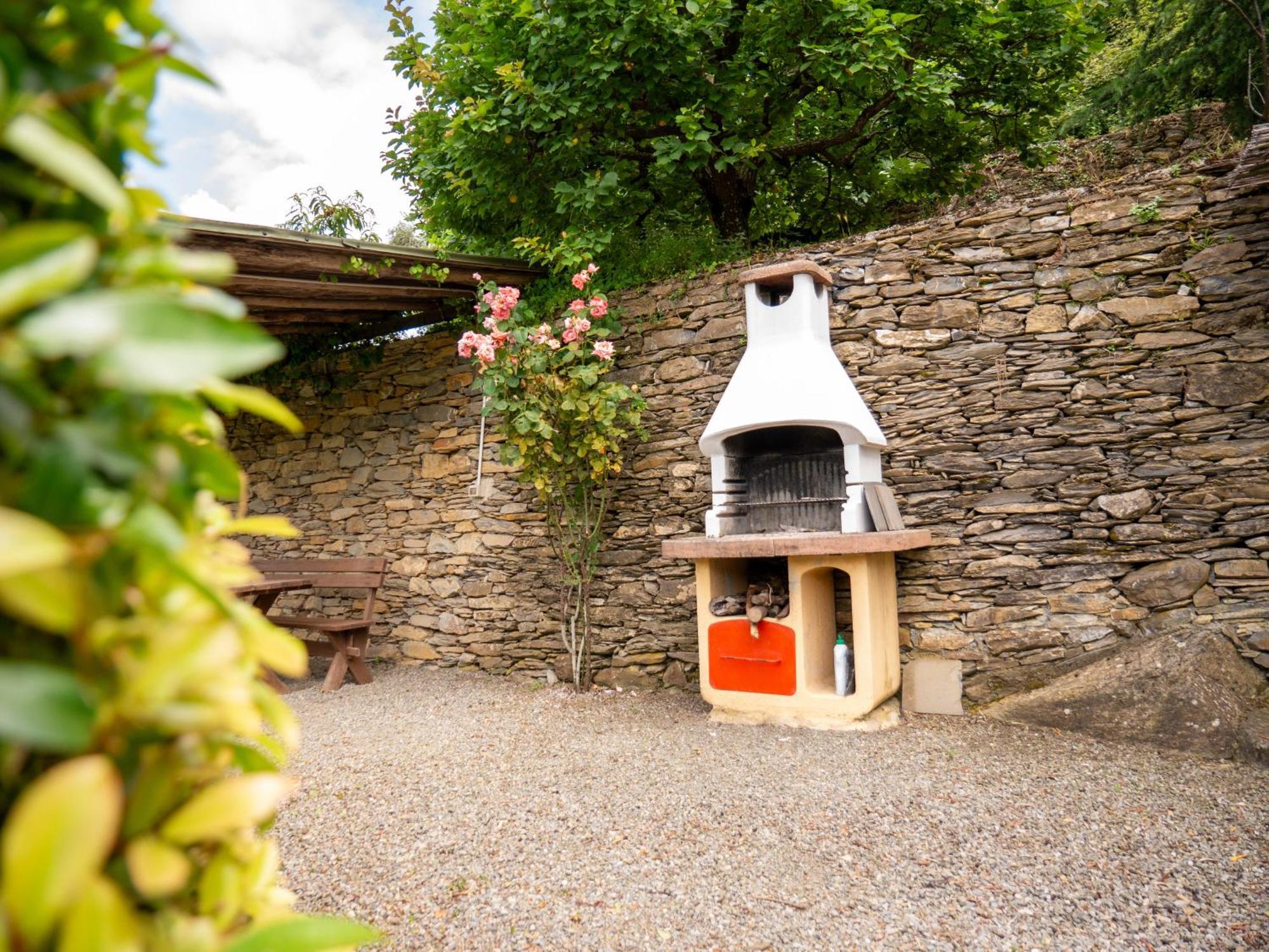 Agri Borgata Vallone - Apartments - By Host4U Lecchiore Buitenkant foto