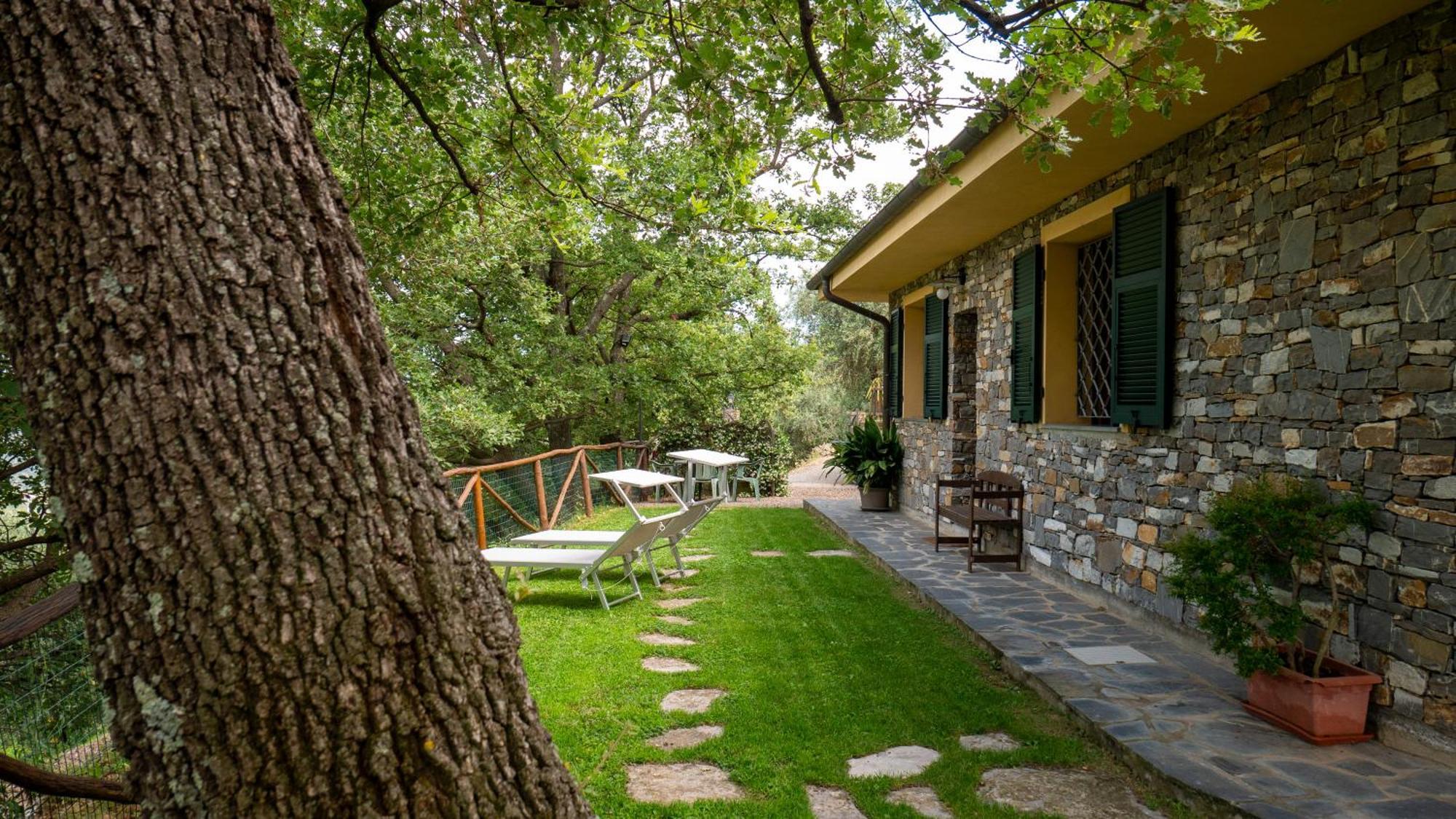 Agri Borgata Vallone - Apartments - By Host4U Lecchiore Buitenkant foto