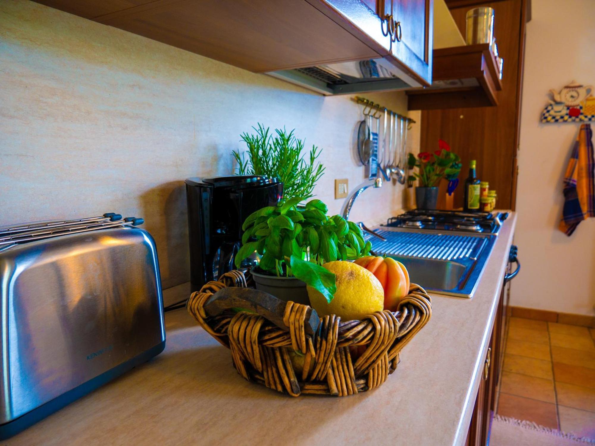 Agri Borgata Vallone - Apartments - By Host4U Lecchiore Buitenkant foto
